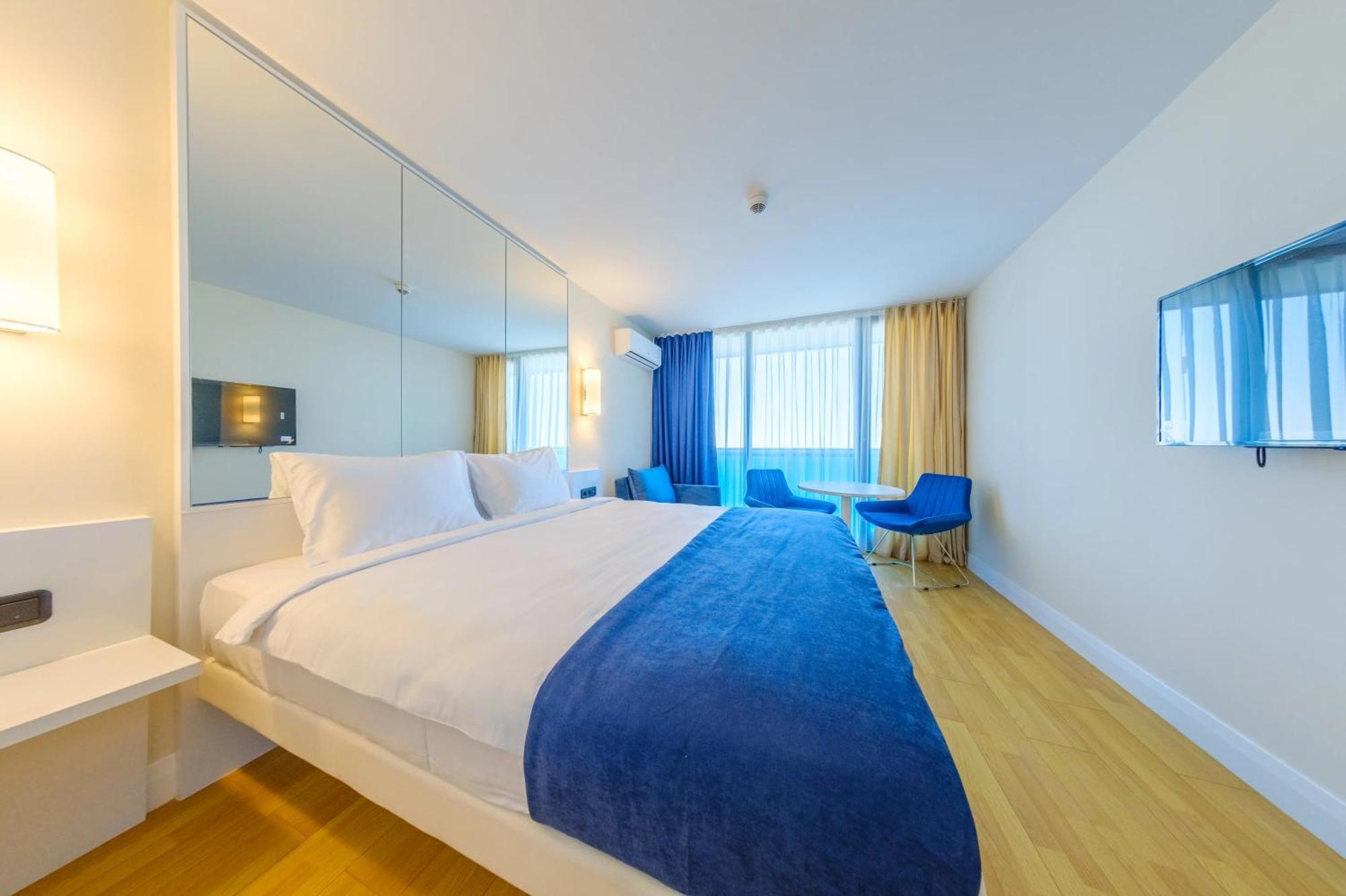 Panorama Seaview Batumi Lux Orbi City المظهر الخارجي الصورة